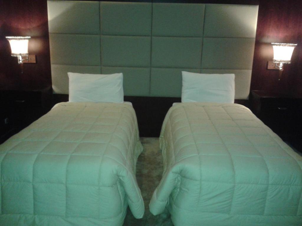 Zamzam Towers Hotel Amman Room photo